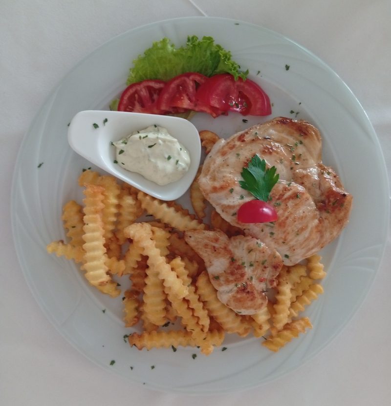 Grilled chicken — crinkle fries, kajmak, tomato