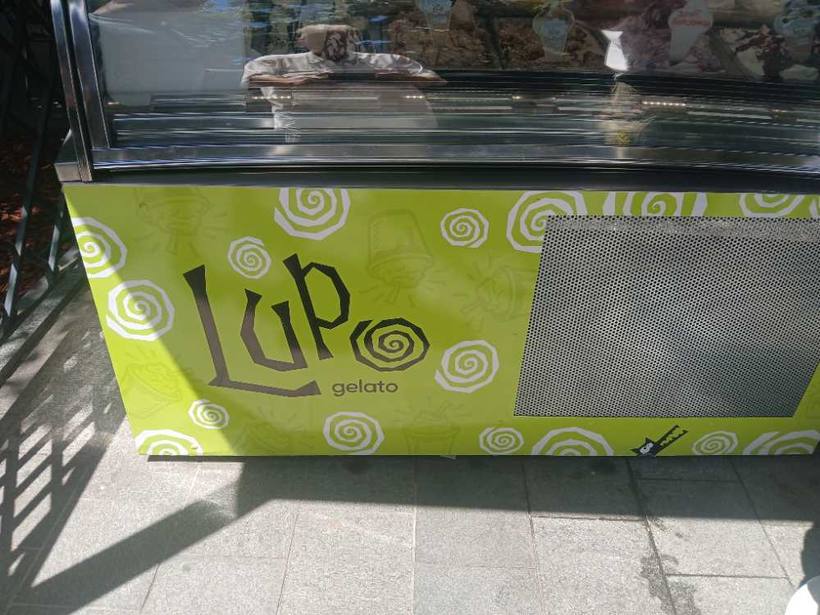 The Lupo gelato cart — Gospodska street, Banja Luka